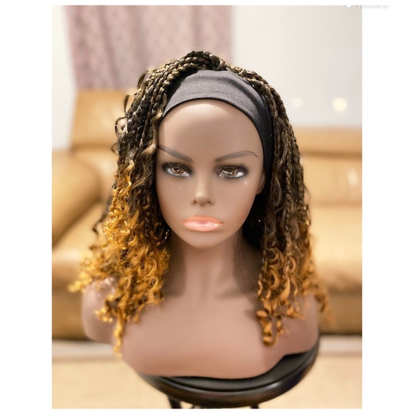 River box braid with curly ends. - Picture 2 of 7